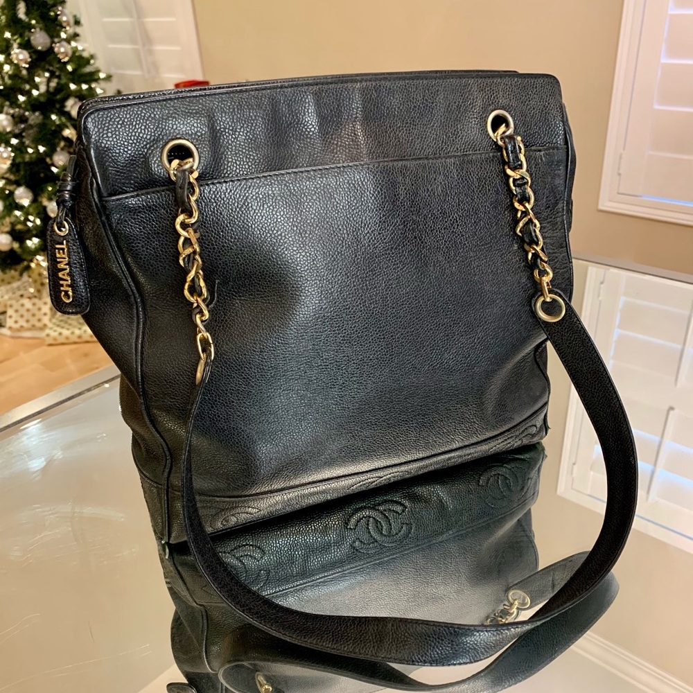 Chanel Purse 100% authentic!- Black Caviar